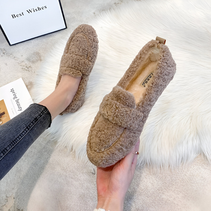 MOCASINES DE PIEL DE OVEJA VELLORA