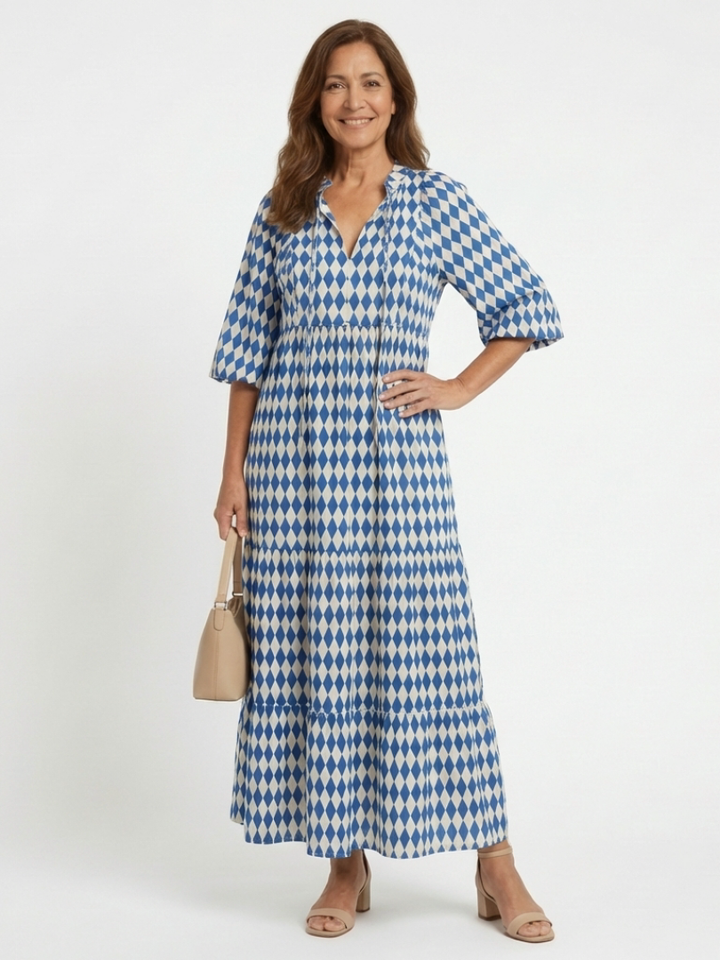Elodie | Vestido Midi Escalonado con Estampado de Diamantes