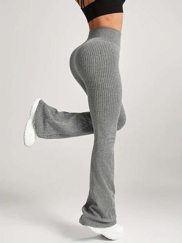 Pantalones acampanados sin costuras Elevé