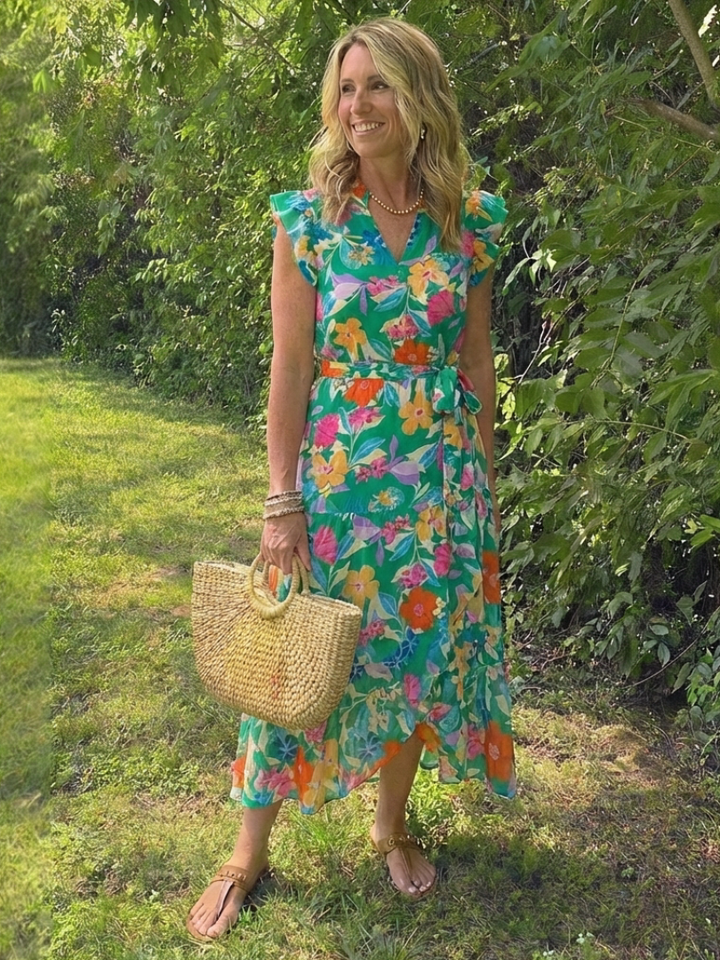 Lila | Vestido Midi Floral Escalonado de Cuello en V