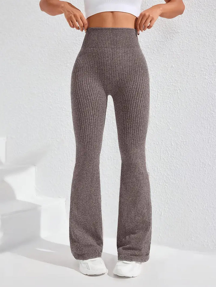 Pantalones acampanados sin costuras Elevé