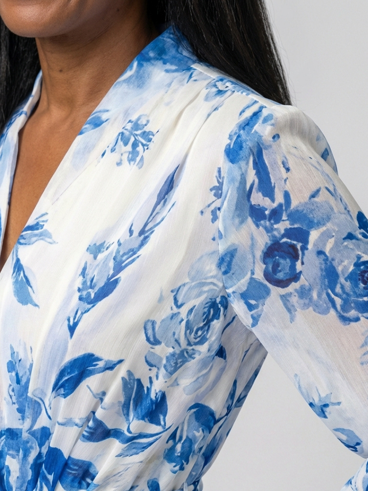 Lillian | Vestido Maxi Cruzado Floral de Manga Larga
